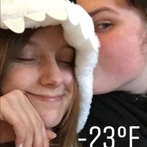 Meet your Posher, Grace